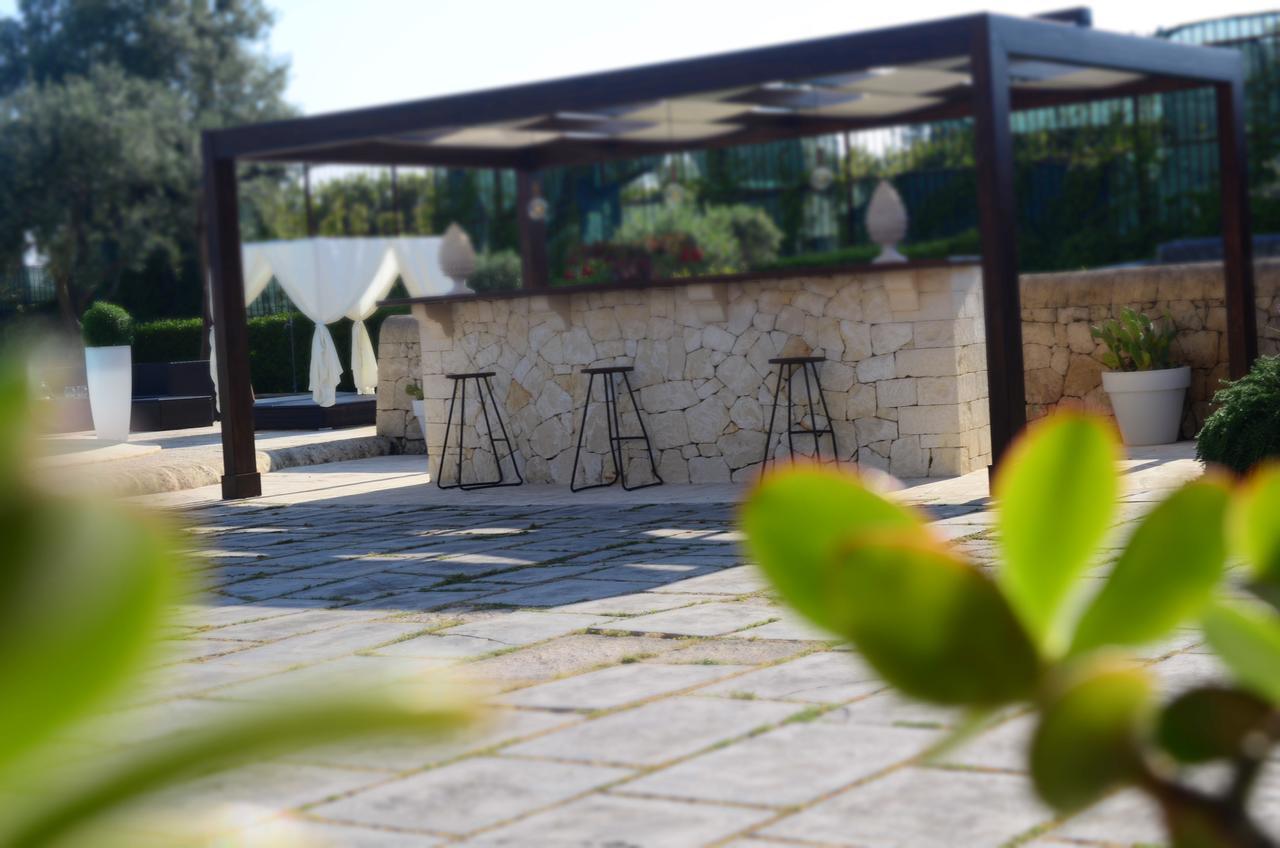 סירקוזה Mythos Holidays & Events מראה חיצוני תמונה