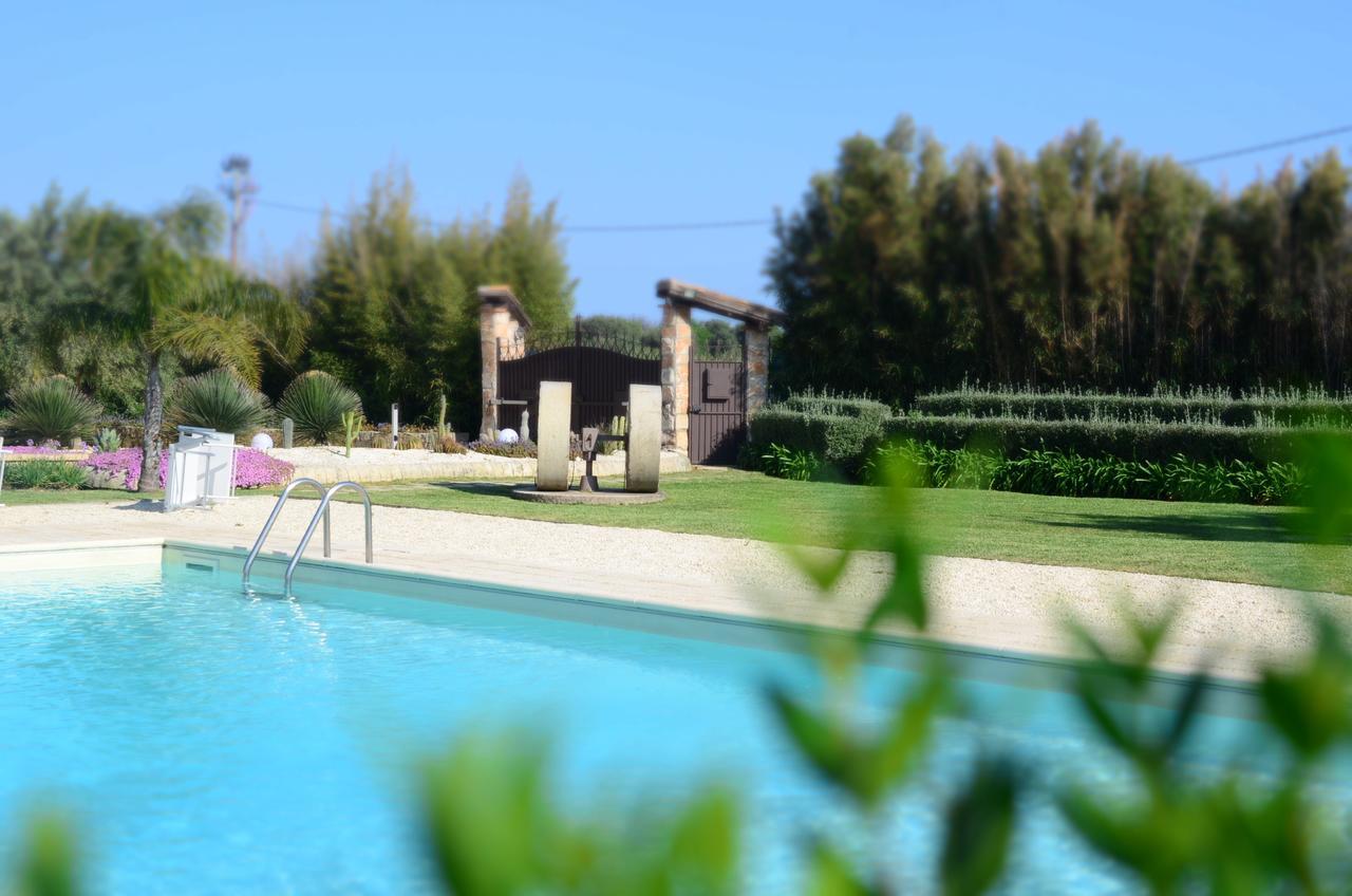 סירקוזה Mythos Holidays & Events מראה חיצוני תמונה